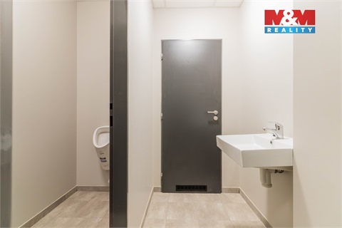 Prodej komerčního objektu, 106 m² - 12