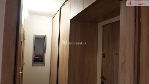 Pronájem bytu 1+1, 36 m² 24