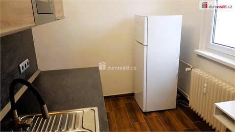 Pronájem bytu 1+1, 36 m² 12