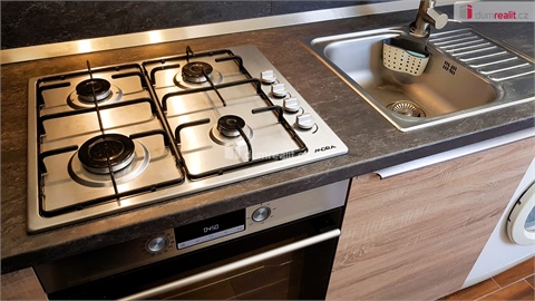 Pronájem bytu 1+1, 36 m² - 10