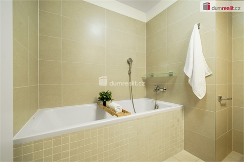 Pronájem bytu 1kk, 37 m² 8