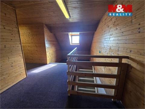 Pronájem kanceláře, 200 m² - 2