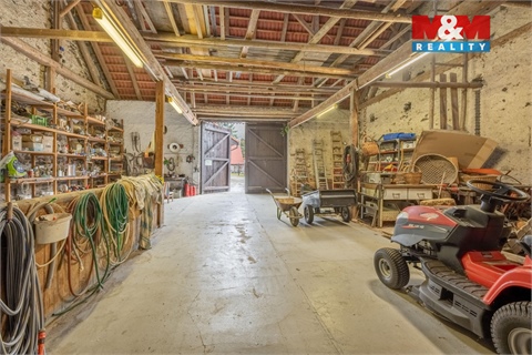 Prodej rodinného domu, 250 m² 20