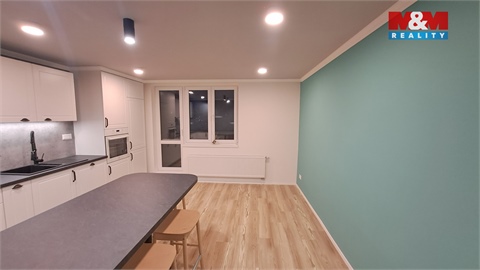 Prodej bytu 4kk, 83 m² - 8