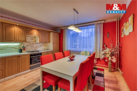 Prodej rodinného domu, 239 m² - 0