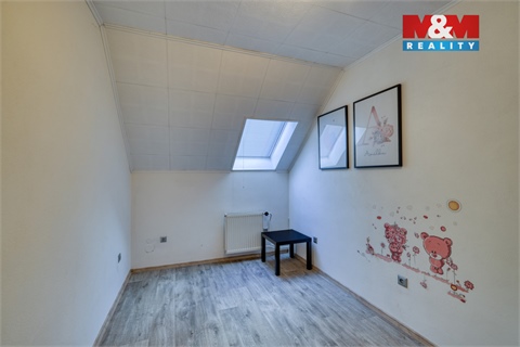 Prodej rodinného domu, 239 m² - 14