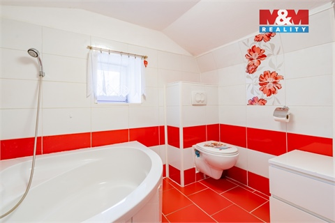 Prodej rodinného domu, 80 m² - 18