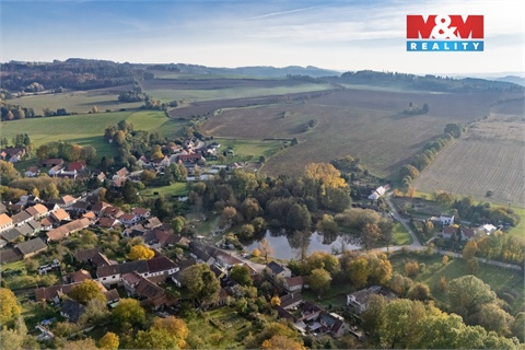 Prodej stavebního pozemku, 1 388 m² 6