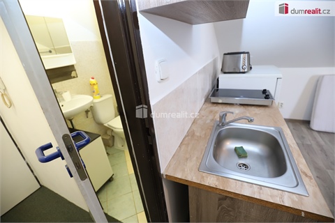 Pronájem bytu 1kk, 20 m² 8