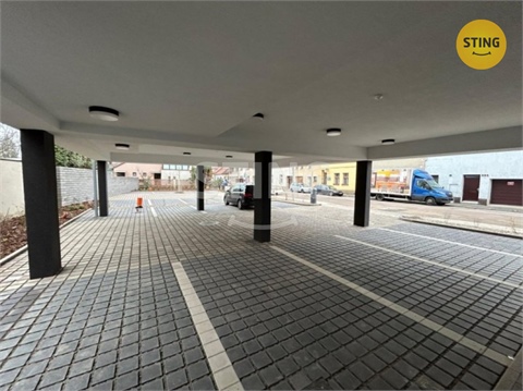 Pronájem bytu 2kk, 56 m² - 14