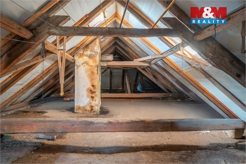 Prodej rodinného domu, 180 m² - 14