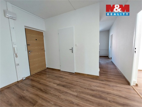 Prodej bytu 4+1, 81 m² 14
