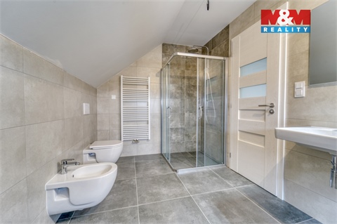 Prodej rodinného domu, 152 m² 14