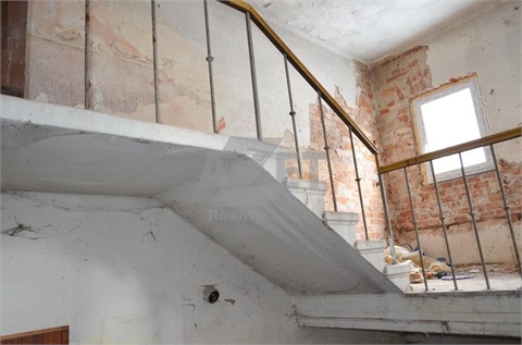 Prodej rodinného domu, 210 m² - 2