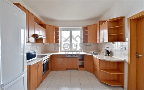 Pronájem kanceláře, 839 m² 10