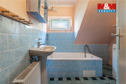 Prodej rodinného domu, 185 m² 10