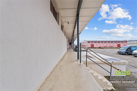 Prodej skladu / haly, 7 087 m² 4