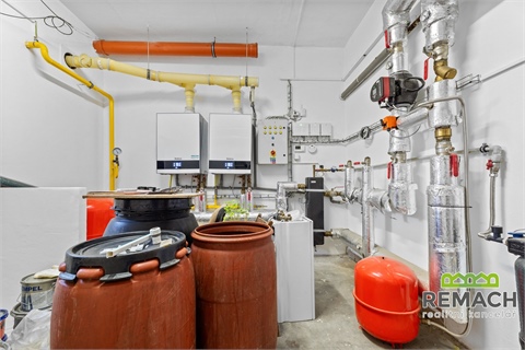 Prodej skladu / haly, 7 087 m² 10