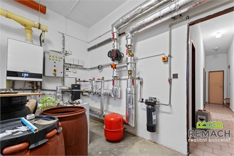 Prodej skladu / haly, 7 087 m² - 10