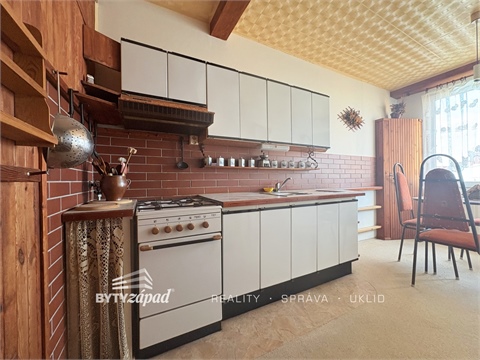 Pronájem bytu 3+1, 62 m² 0