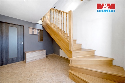 Prodej rodinného domu, 408 m² - 10