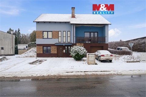 Prodej rodinného domu, 408 m² 0