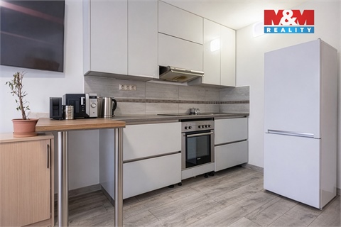 Prodej bytu 1kk, 28 m² - 0