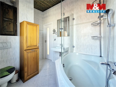 Prodej bytu 3kk, 106 m² - 12