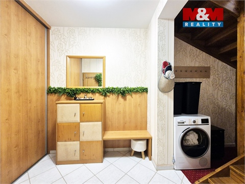 Prodej bytu 3kk, 106 m² - 28