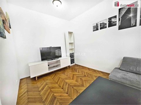 Pronájem bytu 2+1, 62 m² - 2