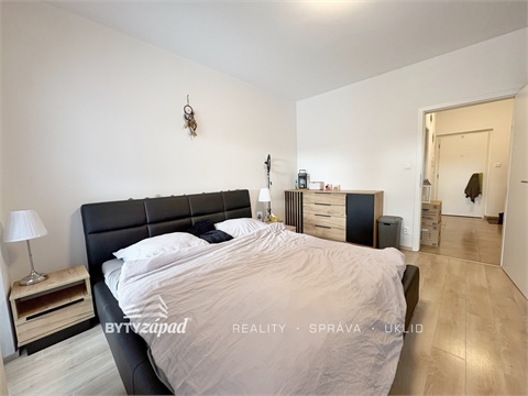 Pronájem bytu 2kk, 53 m² - 4