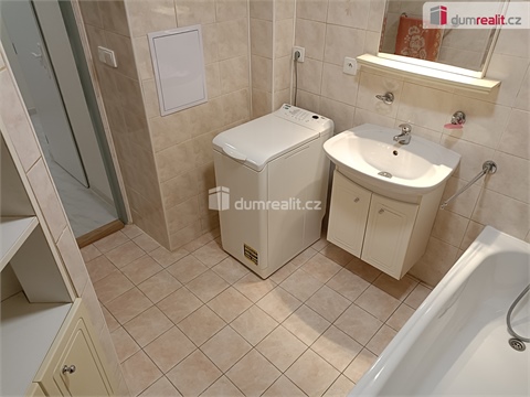 Pronájem bytu 4+1, 91 m² - 16