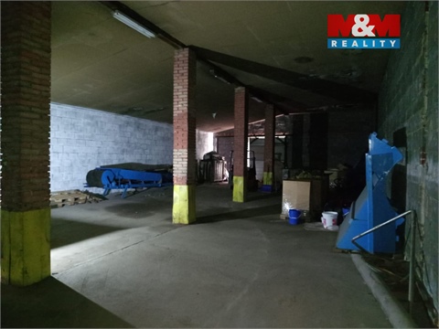 Pronájem skladu / haly, 1 730 m² - 18