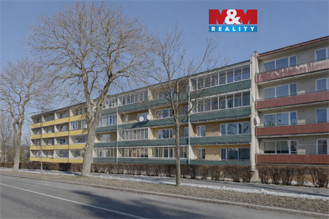 Pronájem bytu 3+1, 74 m² 0