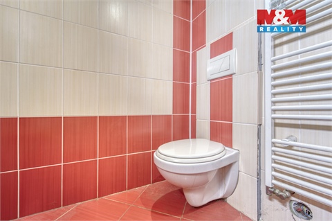 Prodej rodinného domu, 189 m² 14