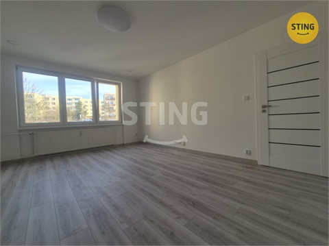 Pronájem bytu 1+1, 40 m² 2