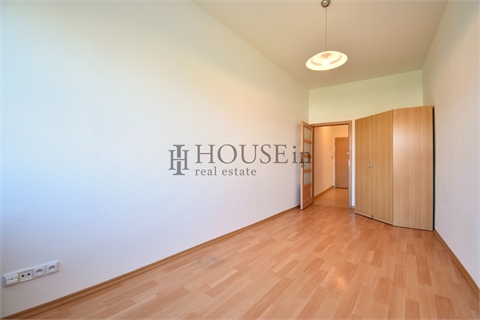 Pronájem bytu 1kk, 29 m² - 0