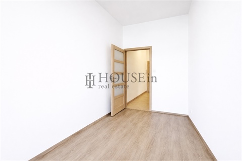 Pronájem bytu 1kk, 29 m² - 0