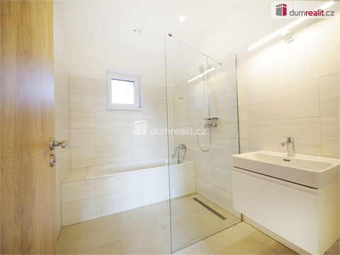 Pronájem rodinného domu, 90 m² - 16