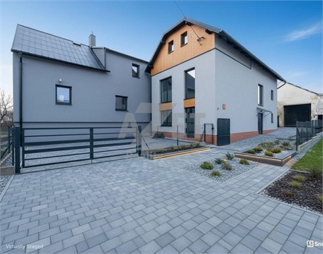 Prodej rodinného domu, 180 m² - 2