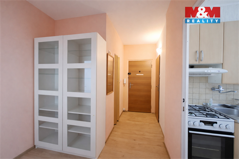 Pronájem bytu 2+1, 63 m² 2