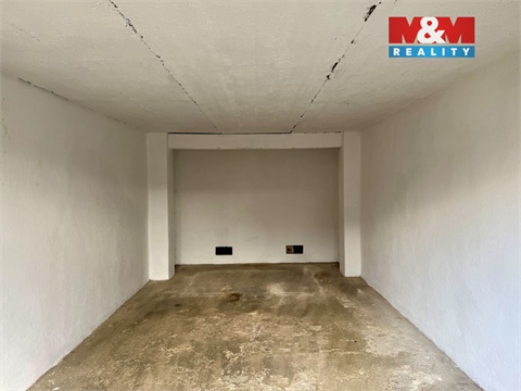 Pronájem garáže, 18 m² 2