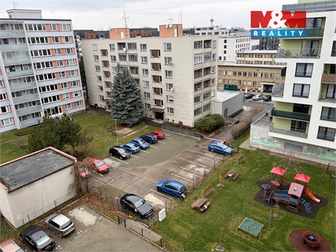 Pronájem bytu 3kk, 77 m² 10