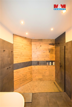 Prodej rodinného domu, 182 m² 10