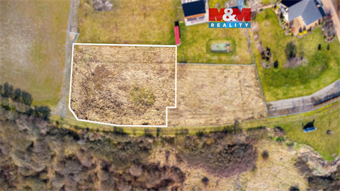 Prodej stavebního pozemku, 1 731 m² 0