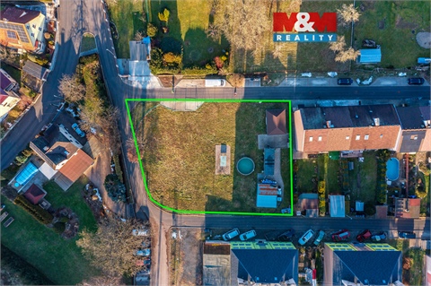 Prodej stavebního pozemku, 1 239 m² 0