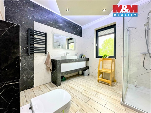 Prodej rodinného domu, 180 m² 4