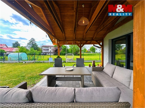 Prodej rodinného domu, 180 m² 24