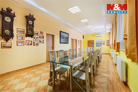 Pronájem restaurace, 635 m² - 2