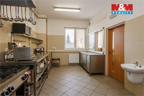 Pronájem restaurace, 635 m² 26